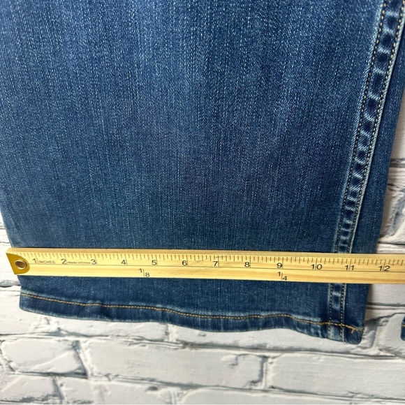 Lucky Brand Women’s Low Rise Flare Jeans Size 20/35R Medium Wash Stretch - Picture 11 of 16